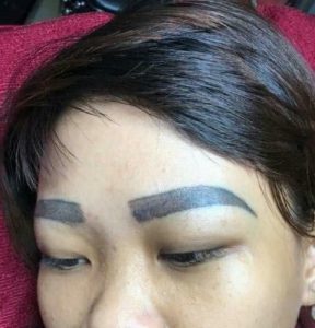 Điêu khắc lông mày bị hỏng, mờ, đậm, ngứa – Nguyên nhân & Cách khắc phục