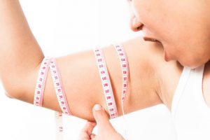 Chi phí hút mỡ bắp tay giá bao nhiêu tiền thì An Toàn – Hiệu quả cao