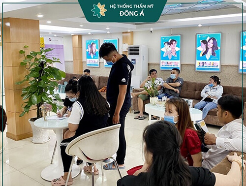 Không gian làm đẹp hiện đại