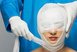 99+ Ca phẫu thuật thẩm mỹ bị hỏng, thất bại gây “sốc” của sao